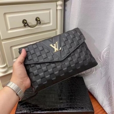 Mens Louis Vuitton Clutch Bags